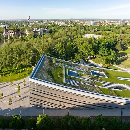 Eria - Park * بودابست